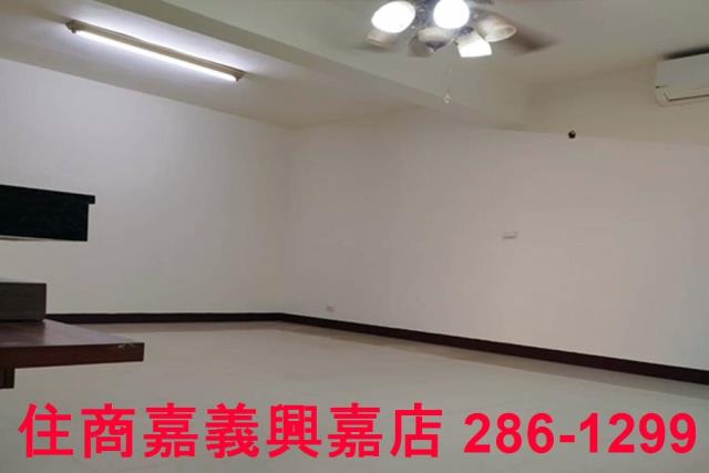 西區透天-8