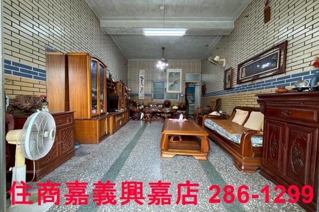 嘉義東區店面-1