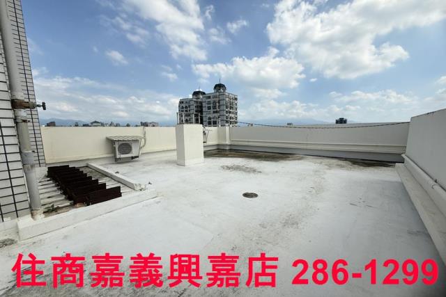 嘉義東區華廈-12
